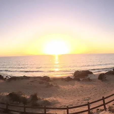 100 Metri Dal Mare Bed & Breakfast 3*