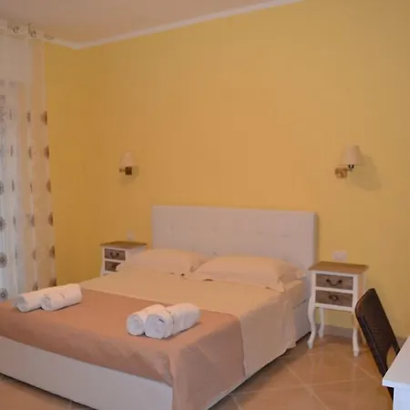 100 Metri Dal Mare 3*